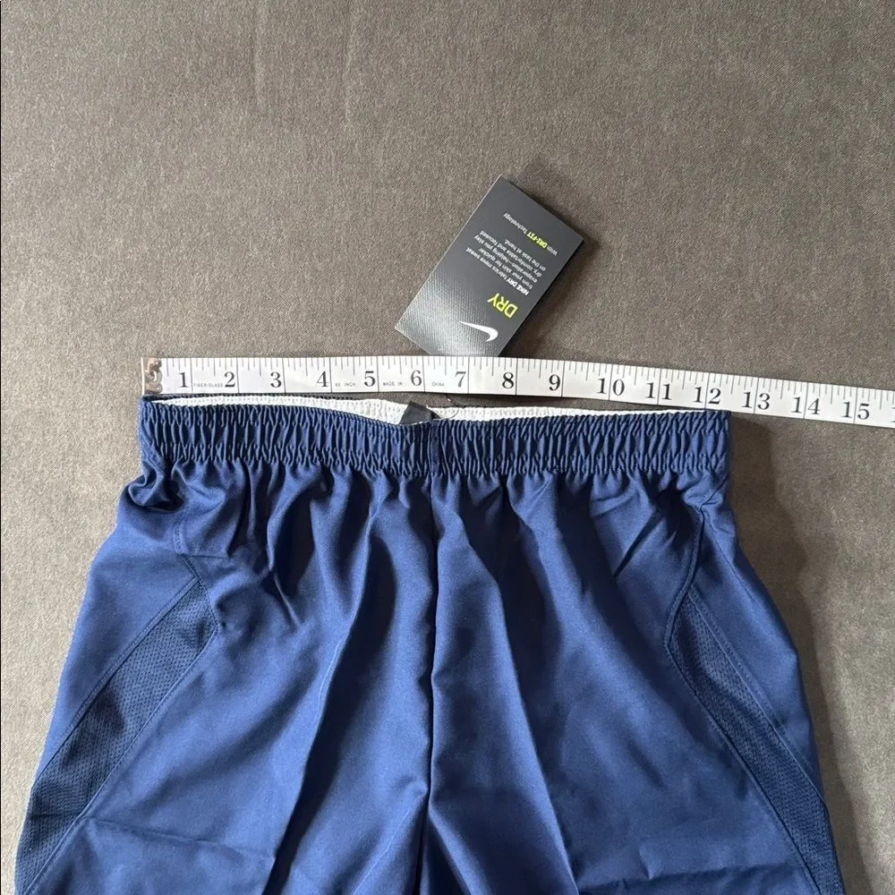 Nike Dry Youth Unisex Blue Sport Shorts AJ1265-419 Medium NWT